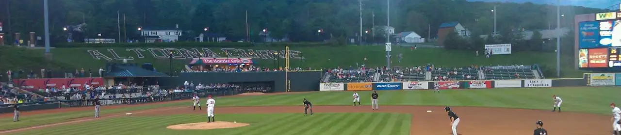 Peoples Natural Gas Field