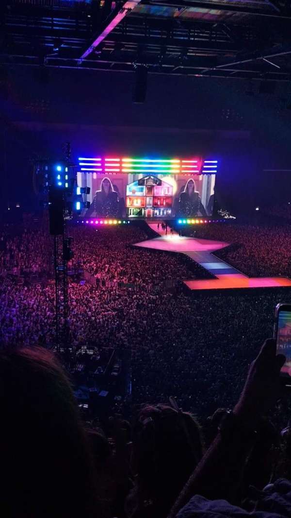 Paris La Défense Arena, section: 410, row: 50, seat: 1