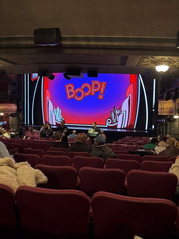 Broadhurst Theatre, section: Orchestra R, row: Q, seat: 12