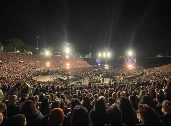 Rose Bowl, section: 14-H, row: 41, seat: 105