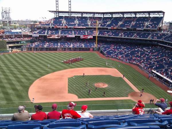 Citizens Bank Park, section: 326, row: 9, seat: 20