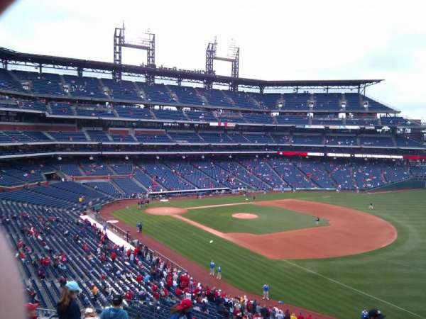 Citizens Bank Park, section: 209, row: 9, seat: 19