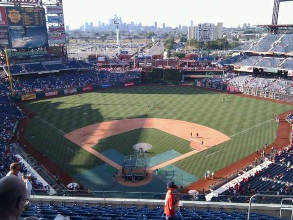 Citizens Bank Park, section: 420, row: 12, seat: 7