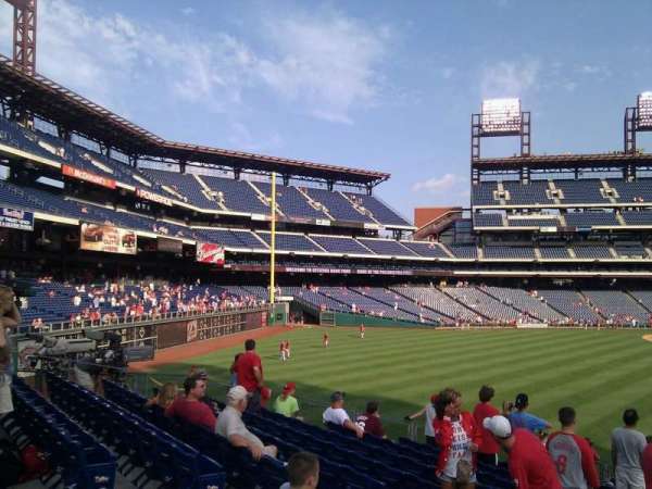 Citizens Bank Park, section: 147, row: 15, seat: 13