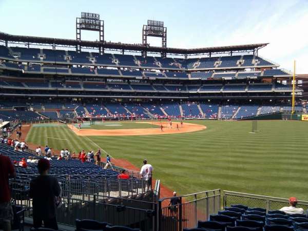 Citizens Bank Park, section: 107, row: 35, seat: 19