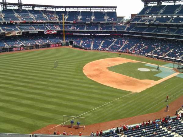 Citizens Bank Park, section: 431, row: 8, seat: 8