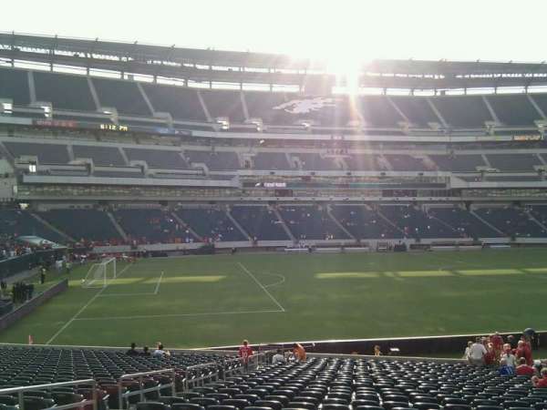 Lincoln Financial Field, section: 117, row: 28, seat: 19