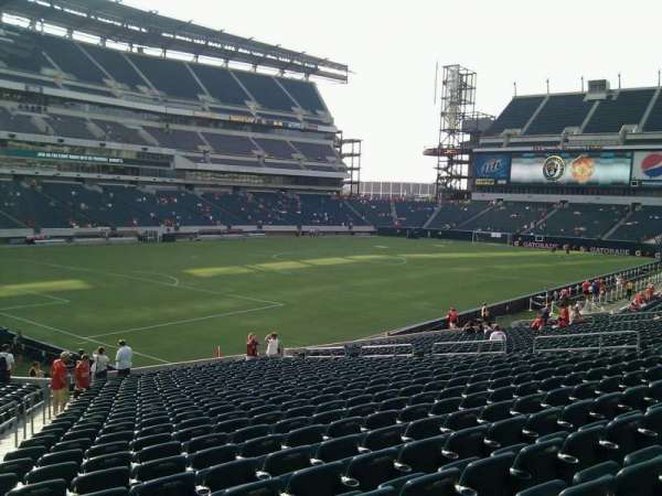 Lincoln Financial Field, section: 115, row: 27, seat: 25