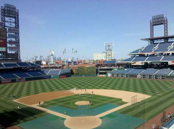 Citizens Bank Park, section: 321, row: 1