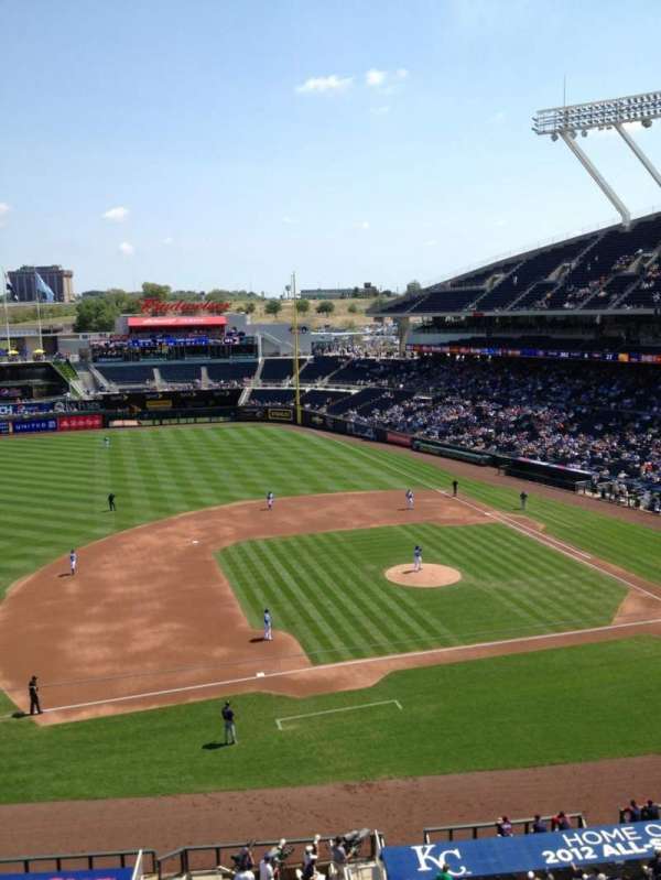 Kauffman Stadium, section: 410, row: A, seat: 7