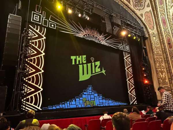 Cadillac Palace Theater, section: Orchestra L, row: G, seat: 7