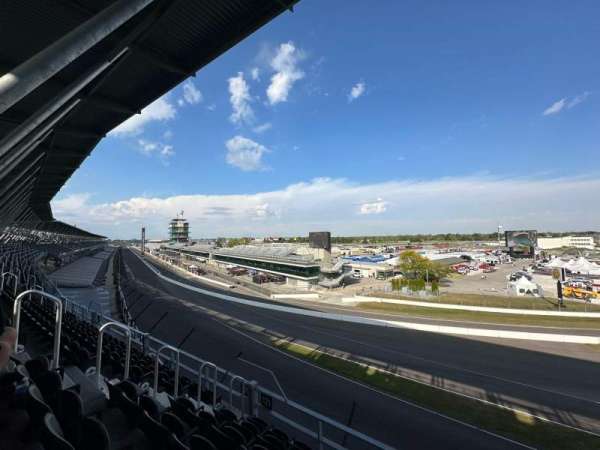 Indianapolis Motor Speedway, section: B Penthouse Box 21, row: F, seat: 5
