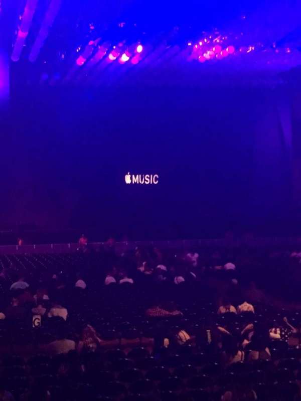 Kia Forum, section: 133, row: 1, seat: 6