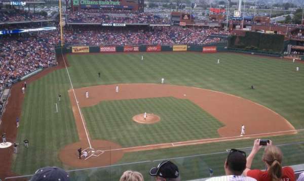 Citizens Bank Park, section: 317, row: 4, seat: 20