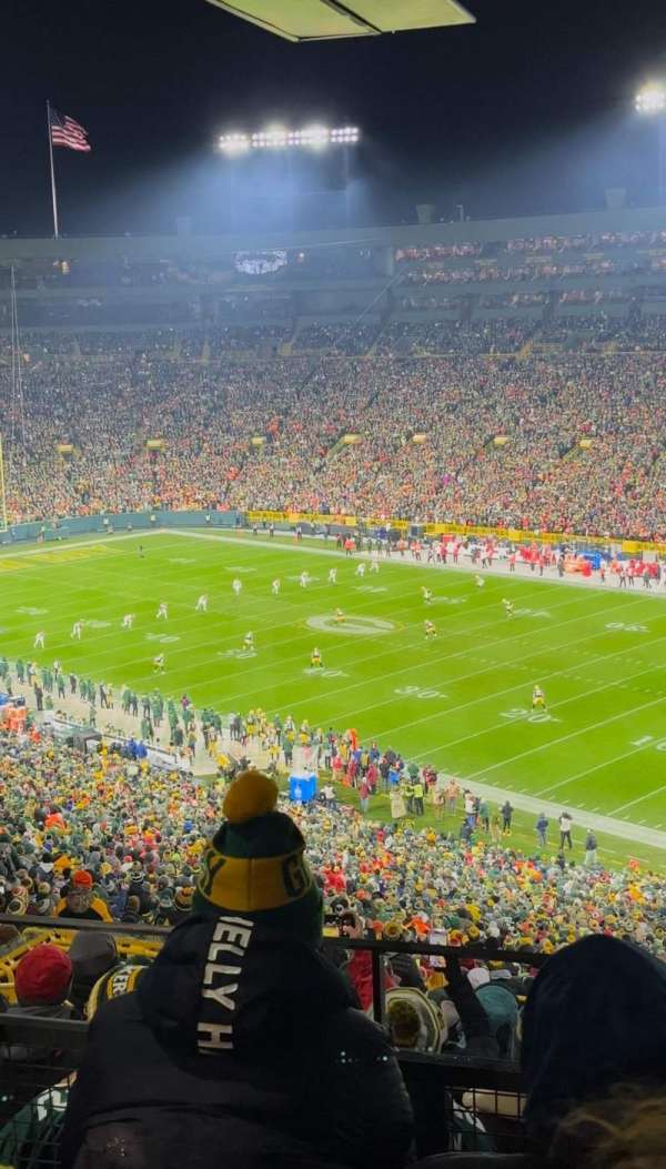 Lambeau Field, section: 432s, row: 3, seat: 4