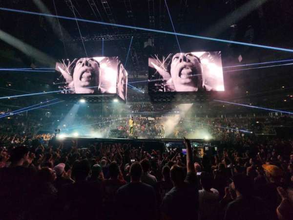 United Center, section: 122, row: 4, seat: 14
