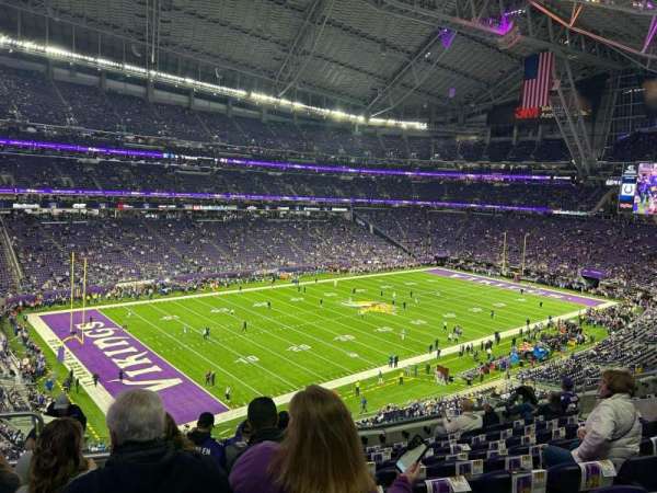 U.S. Bank Stadium, section: 240, row: 9, seat: 18