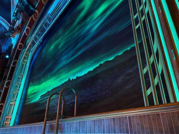 Broadway Theatre - 53rd Street, section: Orchestra R, row: B, seat: 9