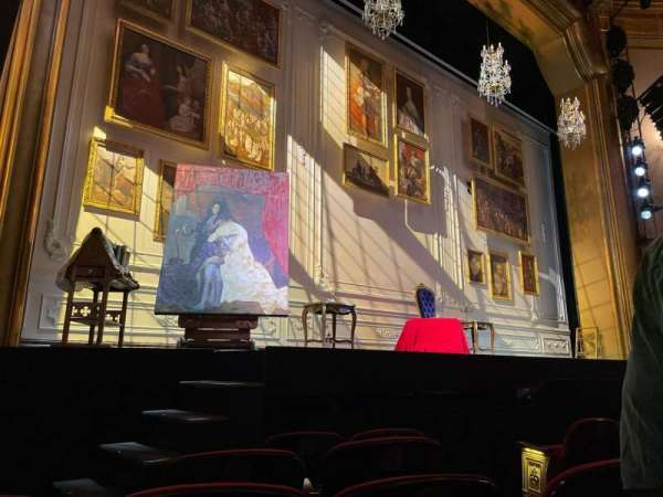 St. James Theatre, section: Orchestra L, row: E, seat: 9