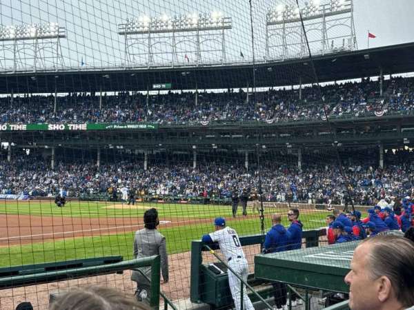 Wrigley Field, section: 9, row: 6, seat: 3