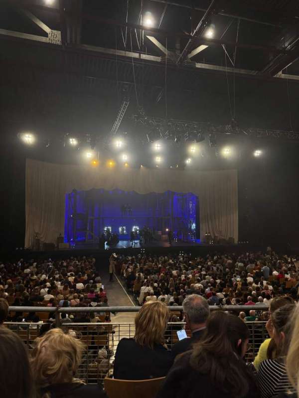 Zénith de Lille, section: T5, row: D, seat: 24