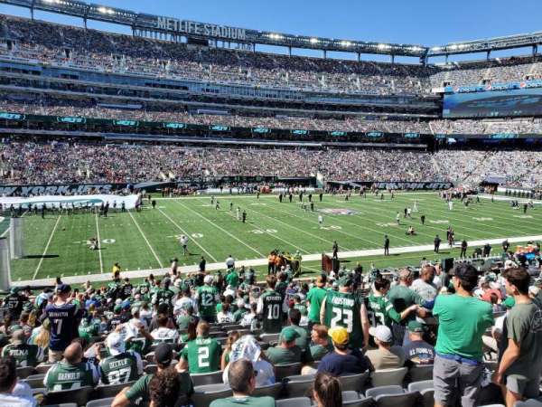 Metlife Stadium, section: 116, row: 19, seat: 12