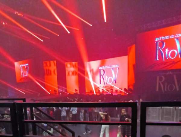 Grande Seine, section: M, row: 10, seat: 4