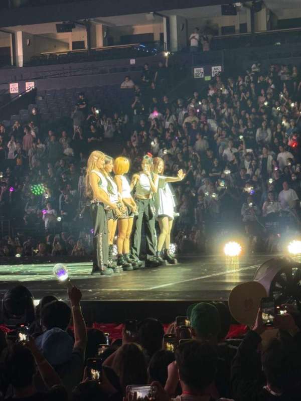 Oakland Arena, section: 114, row: A5, seat: 2