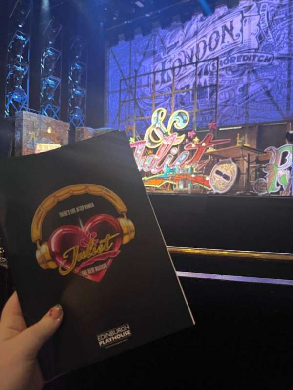 Edinburgh Playhouse, section: Stalls, row: A, seat: 17