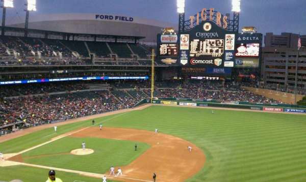 Comerica Park, section: 218, row: 10, seat: 17