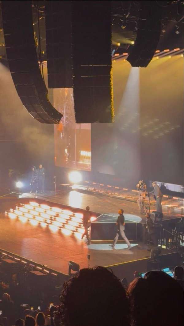 Kia Forum, section: 111, row: 13, seat: 3