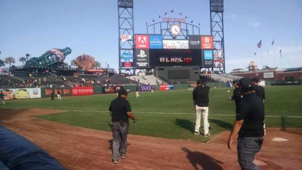 Oracle Park, section: 127, row: 1, seat: 4