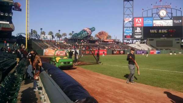 Oracle Park, section: 127, row: 1, seat: 4