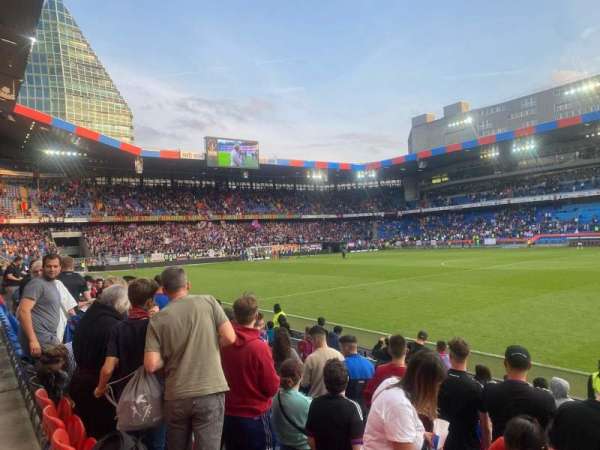 St. Jakob-Park, section: C2 Parkett, row: 8, seat: 222