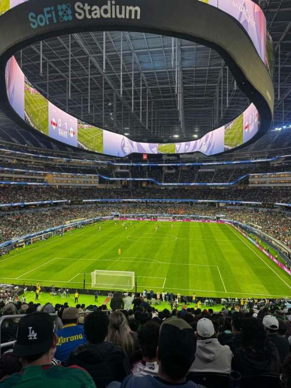 SoFi Stadium, section: 234, row: 18, seat: 18