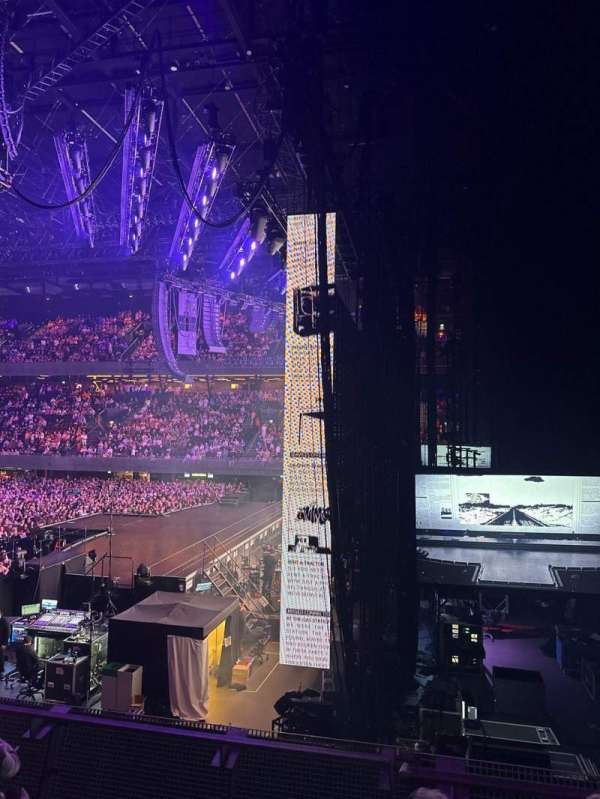 Ziggo Dome, section: 101, row: 6, seat: 9