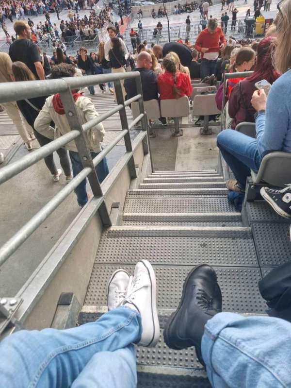 Stade de France, section: G7, row: 30, seat: 01