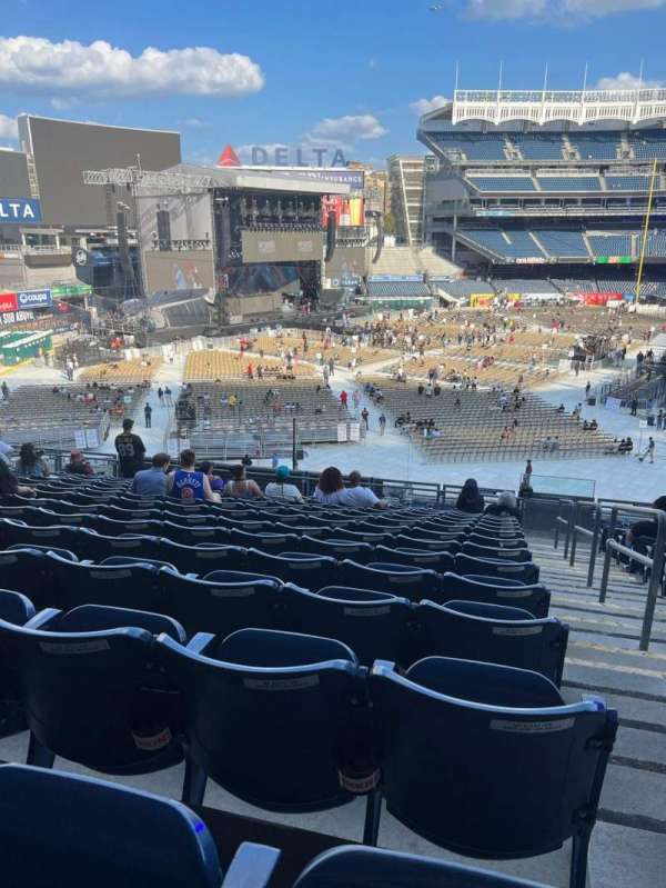 Yankee Stadium, section: 228, row: 14, seat: 2