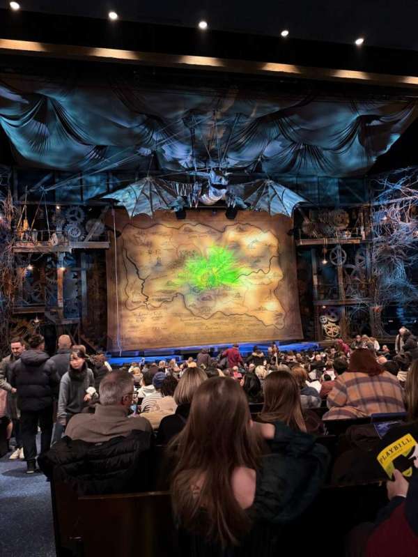 Gershwin Theatre, section: Orchestra C, row: R, seat: 101