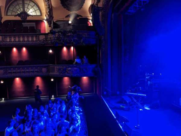 Le Trianon, section: 1er balcon, row: A, seat: 62