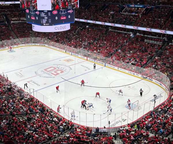 Capital One Arena, section: 405, row: E, seat: 10