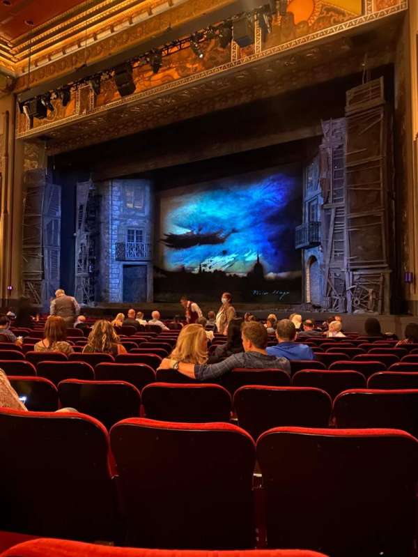 Hollywood Pantages Theatre, section: Orchestra RC, row: Q, seat: 213