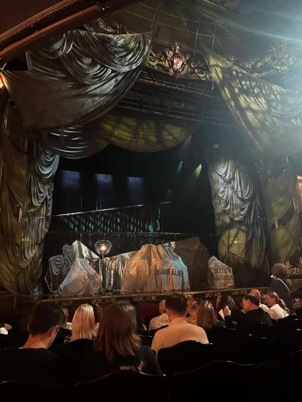 His Majesty's Theatre, London, section: Stalls, row: K, seat: 30