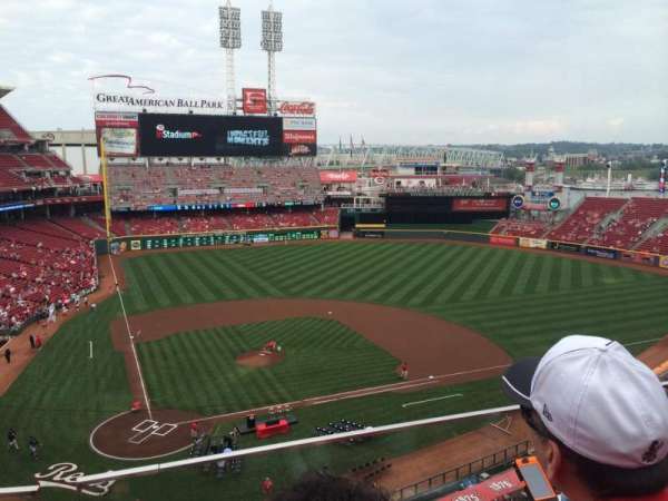Great American Ball Park, section: 427, row: B, seat: 8