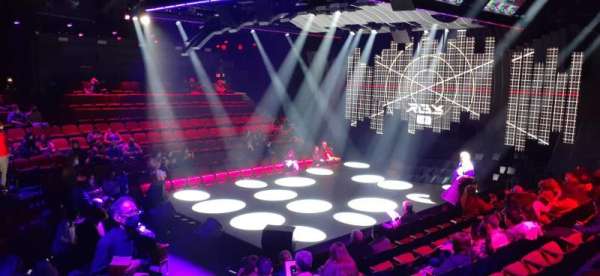 Circle in the Square Theatre, section: Orchestra 100 (Even), row: H, seat: 146