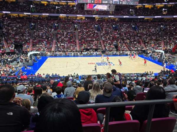Centre Bell, section: 102, row: O, seat: 1