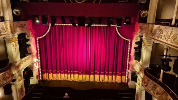 Garrick Theatre, section: Grand Circle, row: A, seat: 9