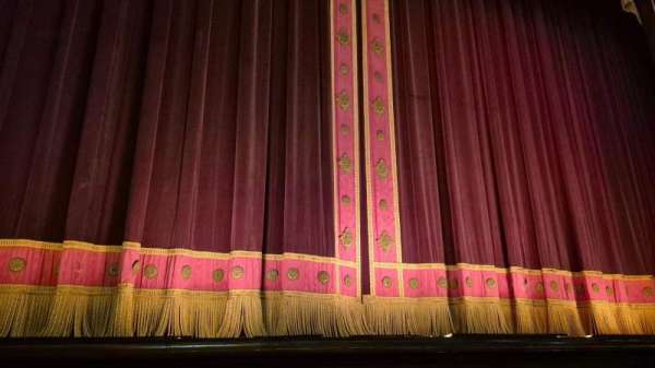 St. Martins Theatre, section: Stalls, row: B, seat: 5