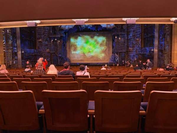 Regent Theatre, Melbourne, section: Stalls, row: R, seat: 32