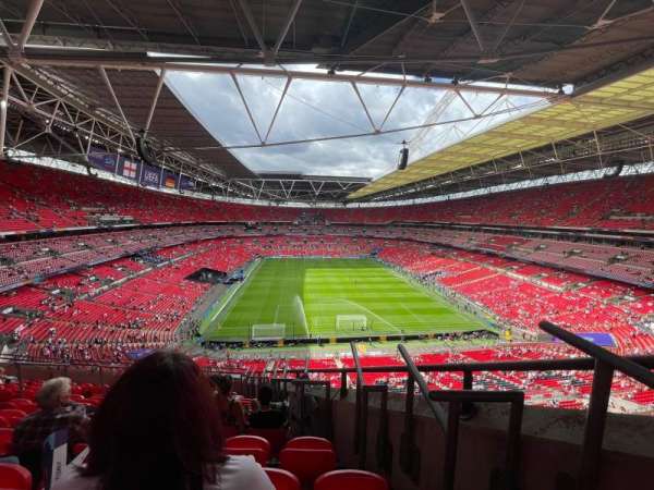 Wembley Stadium, section: 515, row: 10, seat: 30